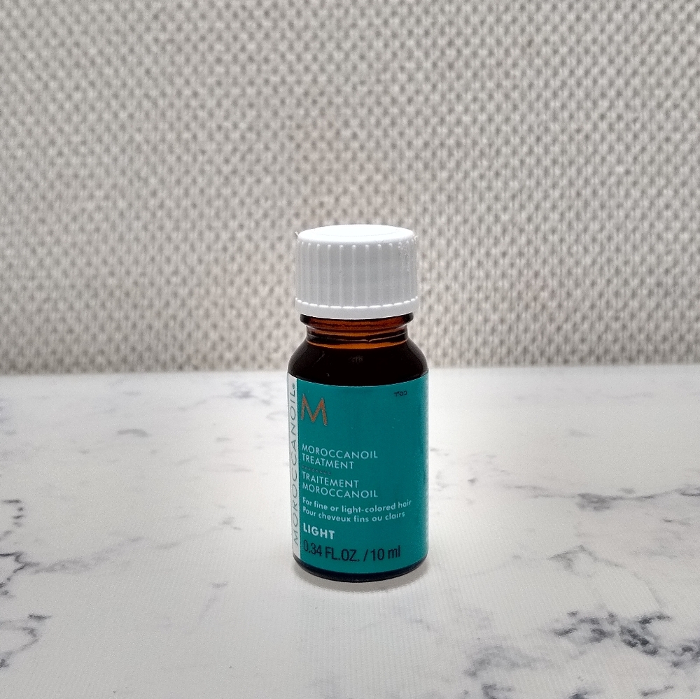 Moroccanoil Treatment Light For Fine Or Light Colored Hair Travel Size .34 Oz